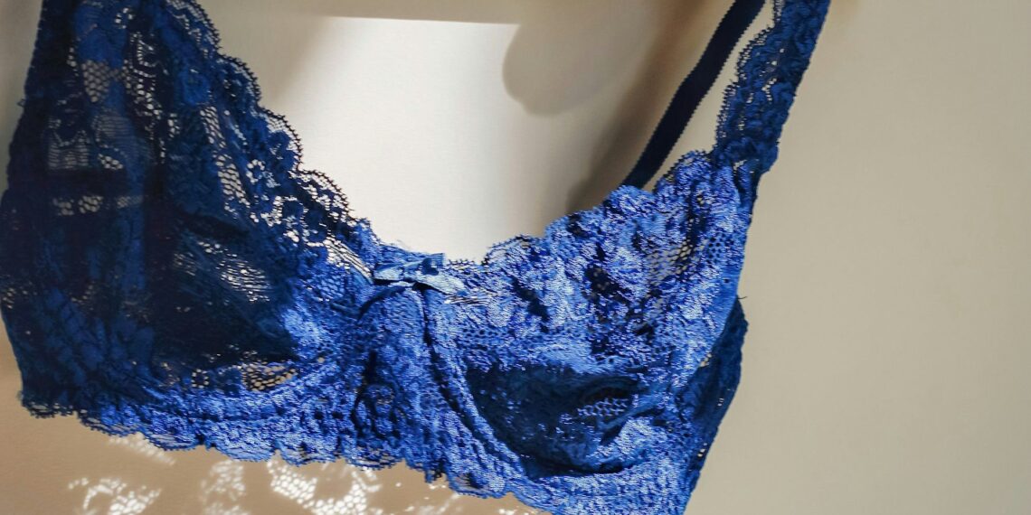 bekende nederlanders met een lingerielijn