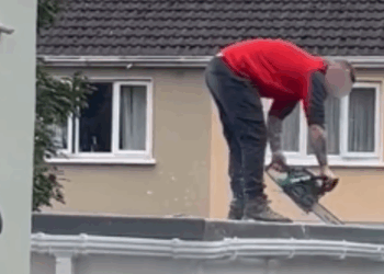 bouwvakker kettingzaag