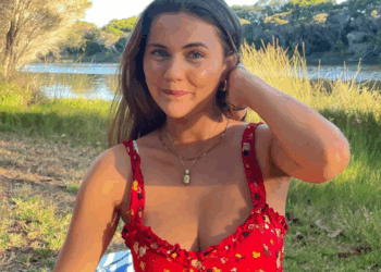 Charlotte strandvideo