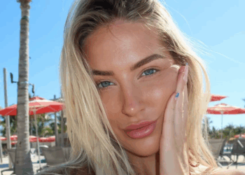 Skyler Simpson bikinivideo