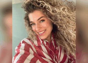 Julia Boschman bikini