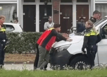 politieactie DHL-bezorger