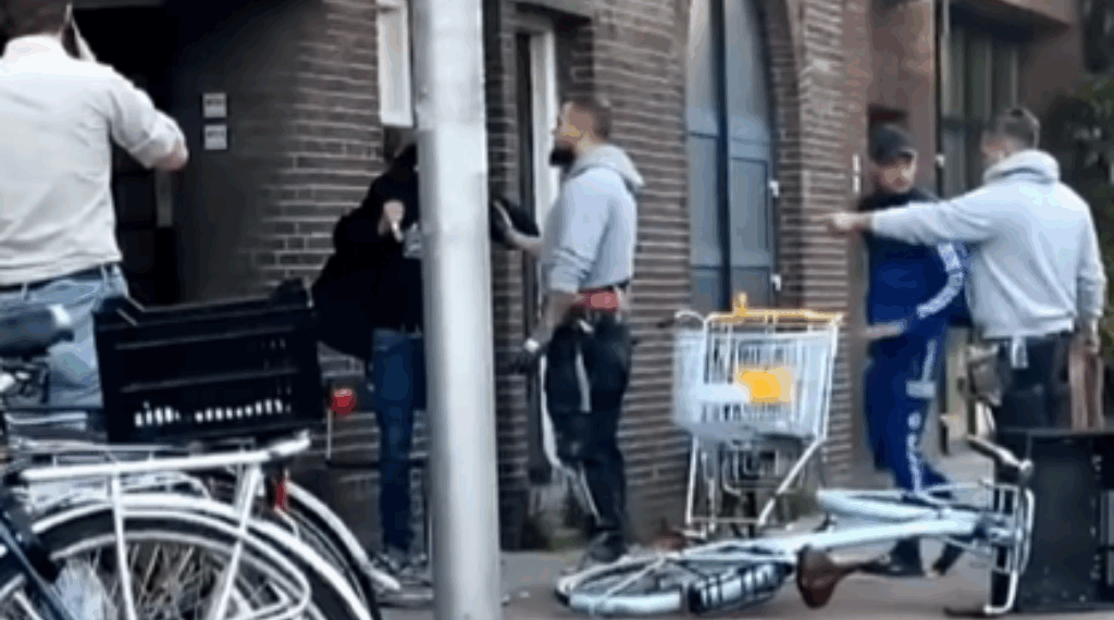 Turkse glazenwassers stoppen winkeldief in actie: beelden gaan viraal