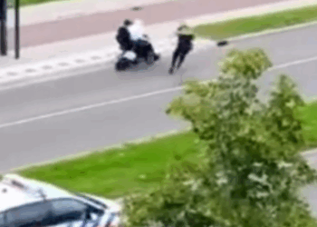 politieachtervolging scooter