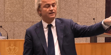 Wilders sneert naar Jetten