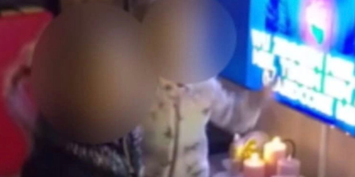 video van dansende kinderen