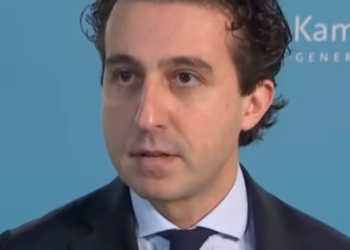 Klaver woest op Buma